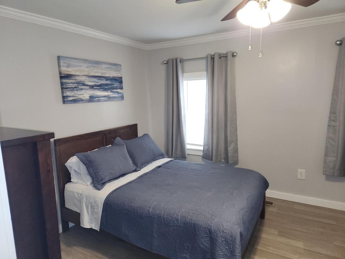 Coastal Getaway Villa Morehead City Exterior photo